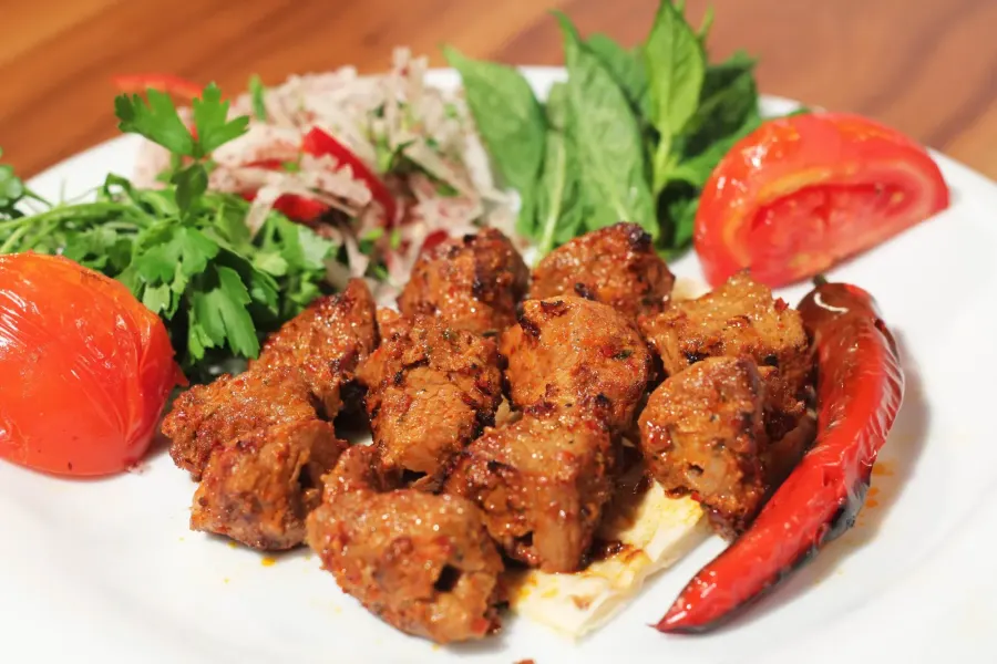 Kuşbaşı Kebabı