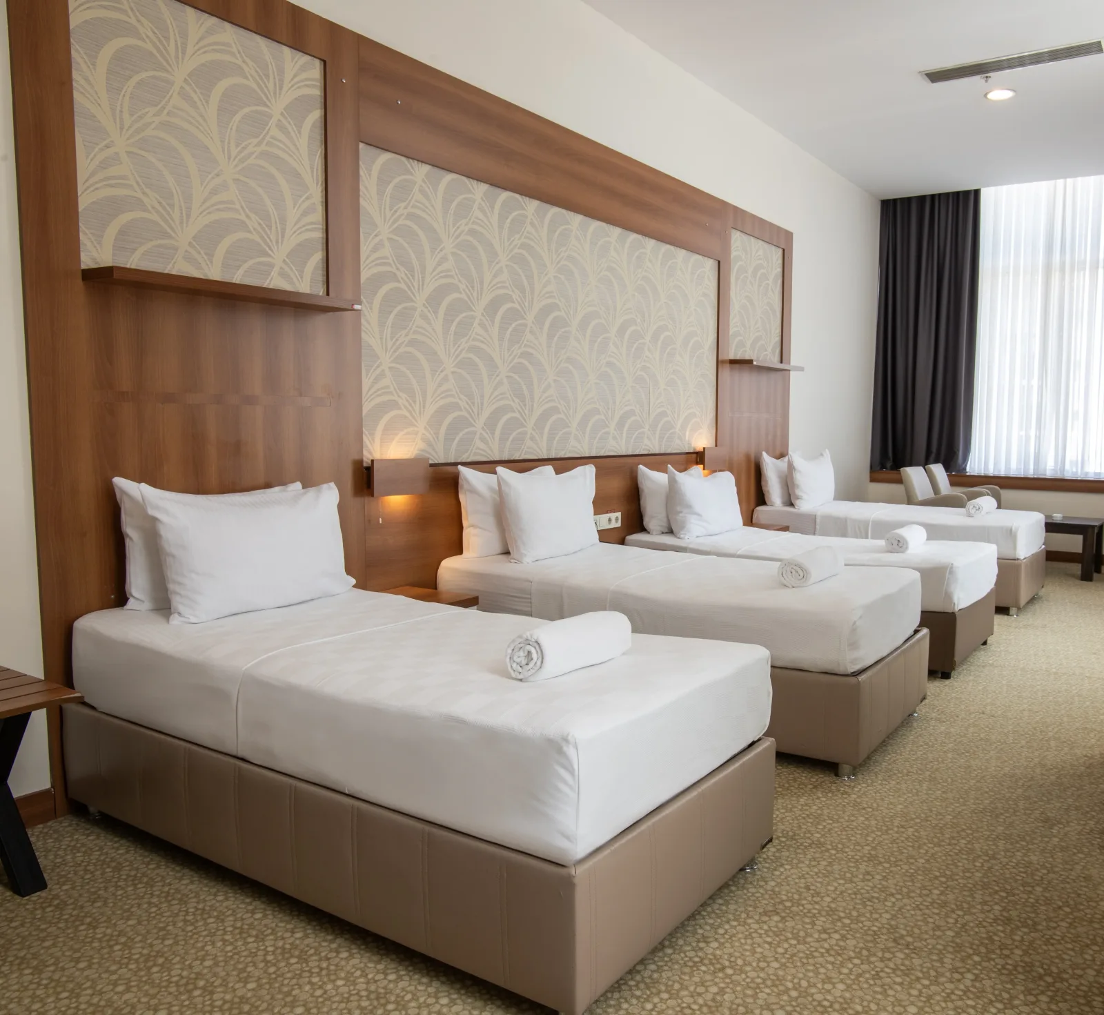 Quadruple Room (Four Single Beds) 4