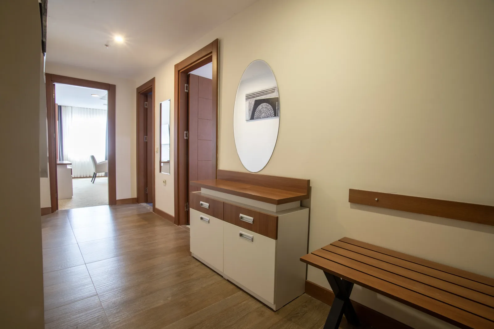 Suite Room 4